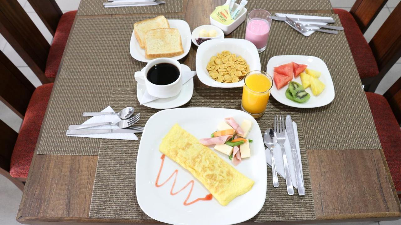 Hotel San Agustin Plaza Latacunga Kültér fotó