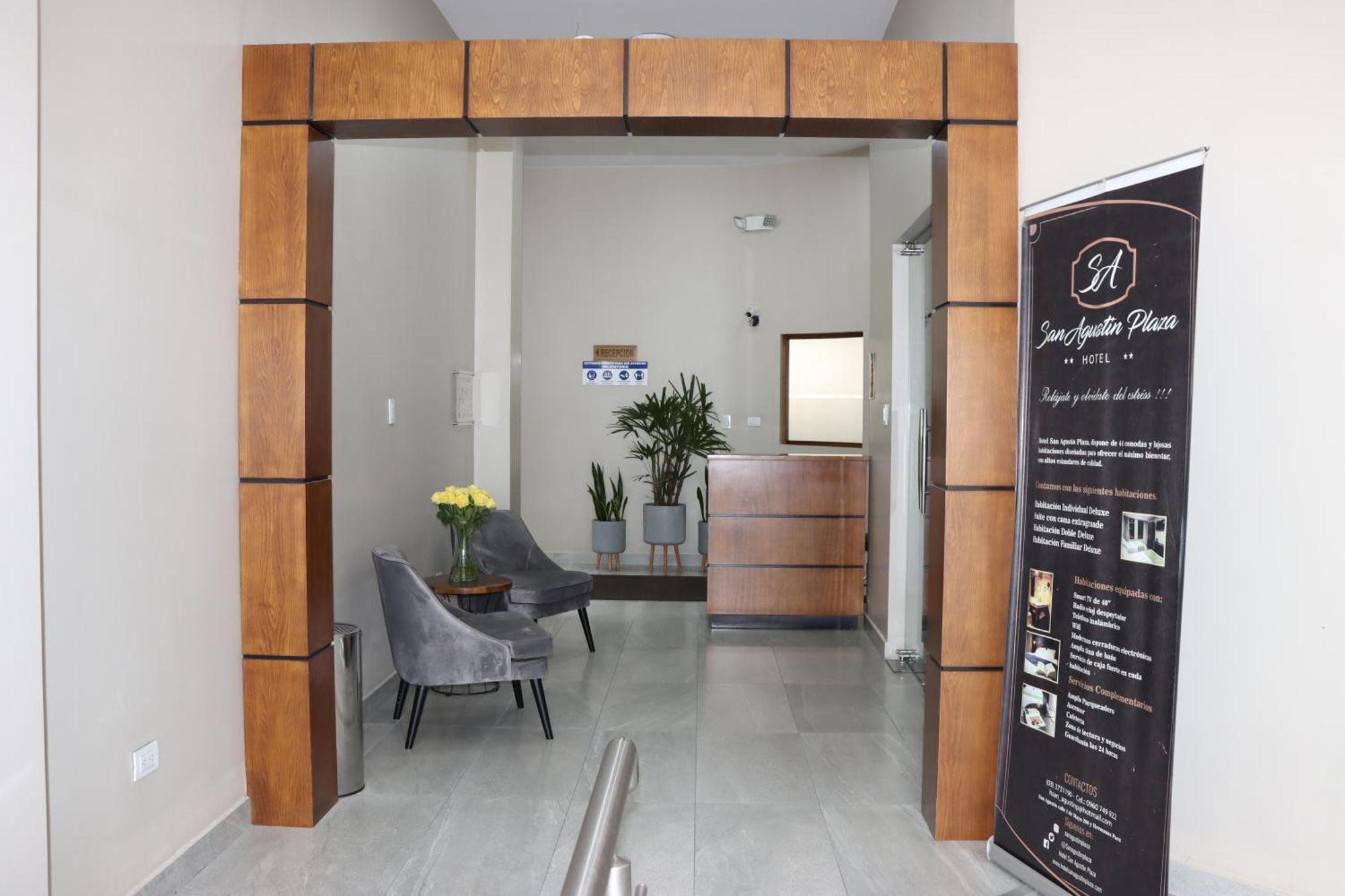 Hotel San Agustin Plaza Latacunga Kültér fotó