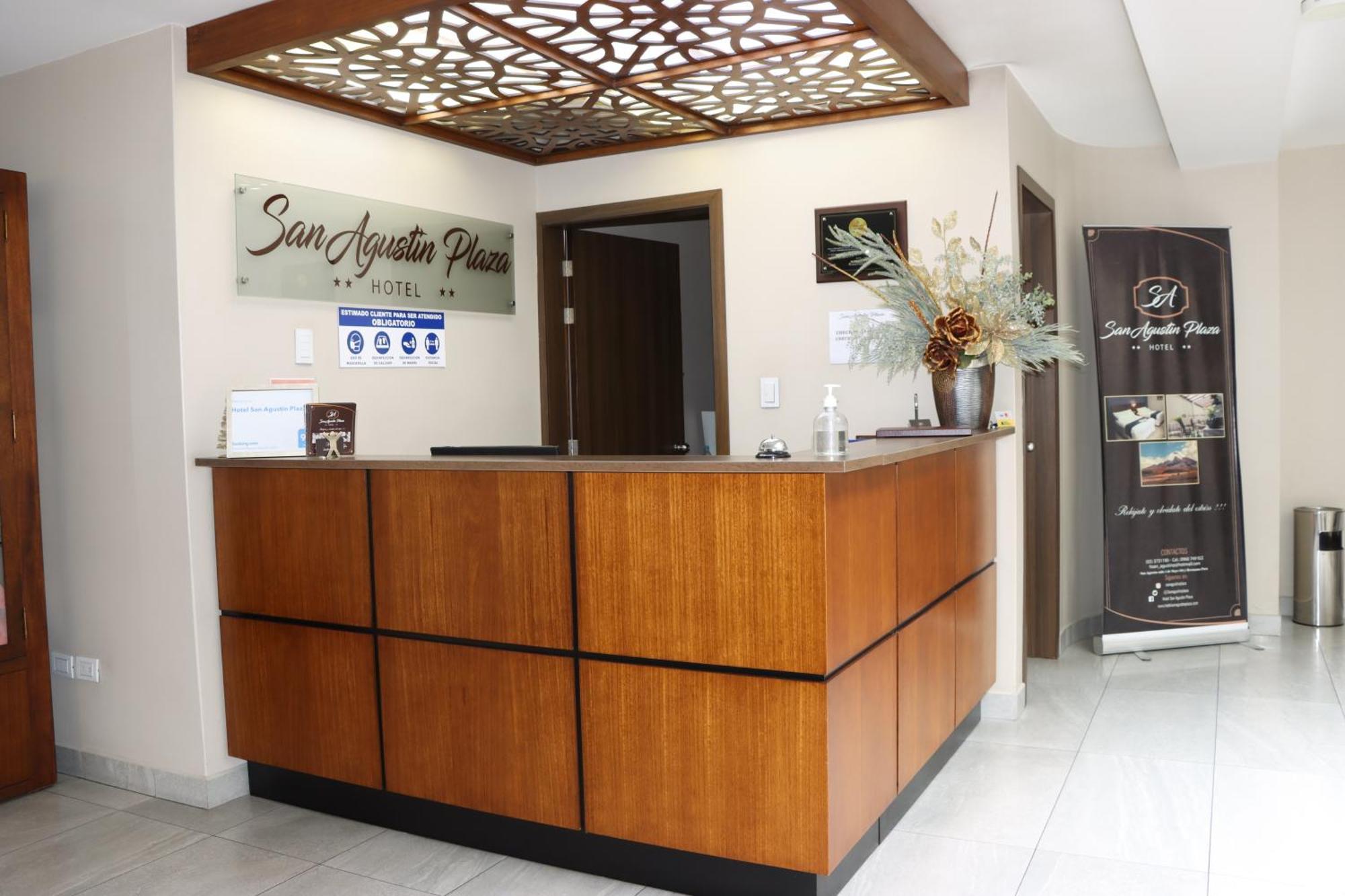 Hotel San Agustin Plaza Latacunga Kültér fotó